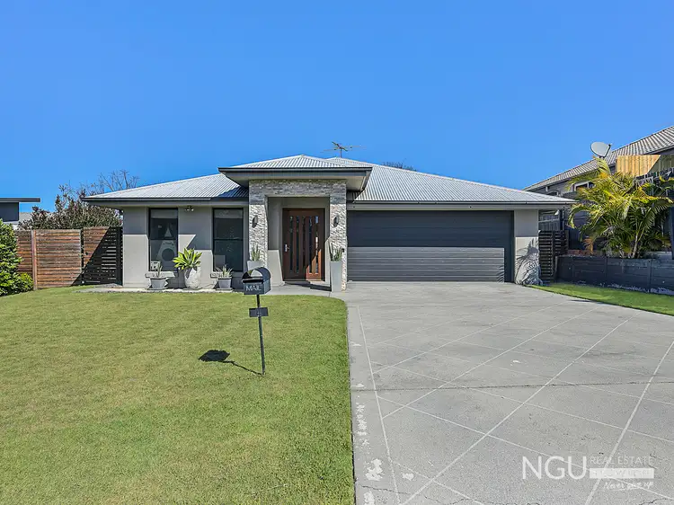 4 Sirmione Court