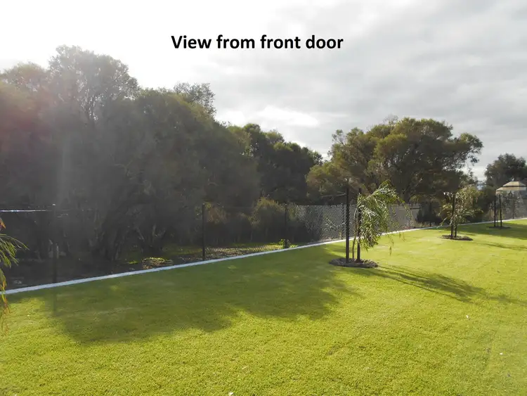 18 Colemere Crescent, Aveley WA 6069