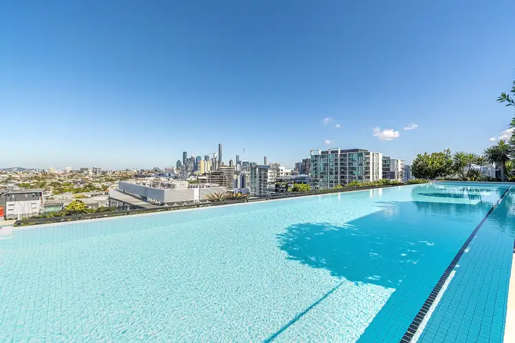 1212/70 Longland Street, Newstead QLD 4006