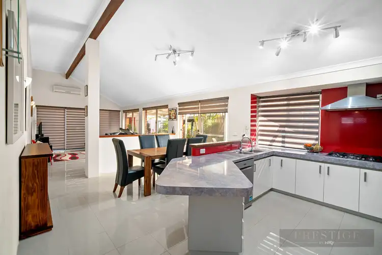 11 Sunray Circle, Ellenbrook WA 6069