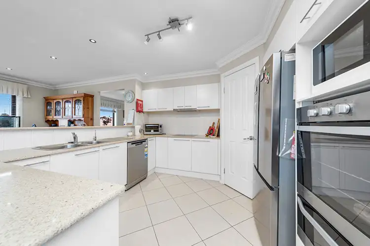 Fifth view of Homely house listing, 44 Ivy Lea Place, Goulburn NSW 2580