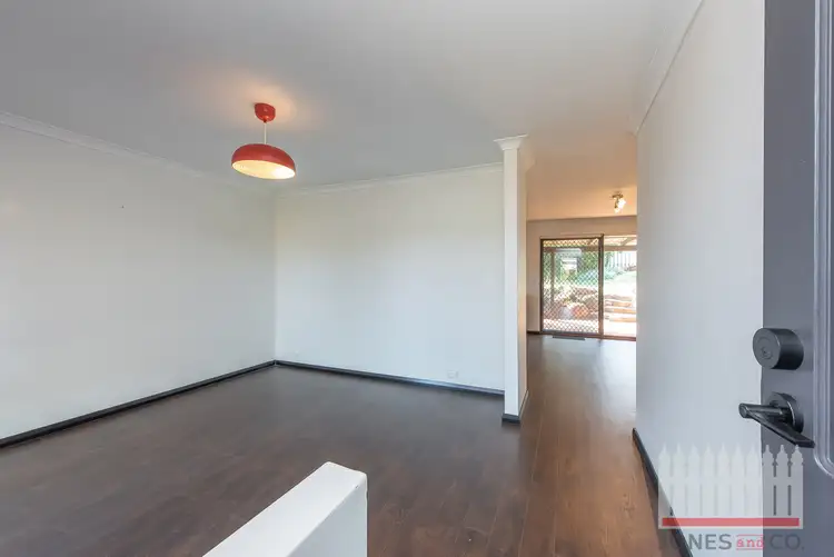 Fifth view of Homely house listing, 2 Pagnell Way, Swan View WA 6056