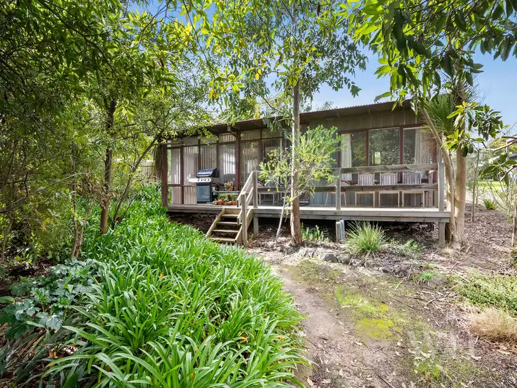 6 Walpole Street, Mount Martha VIC 3934