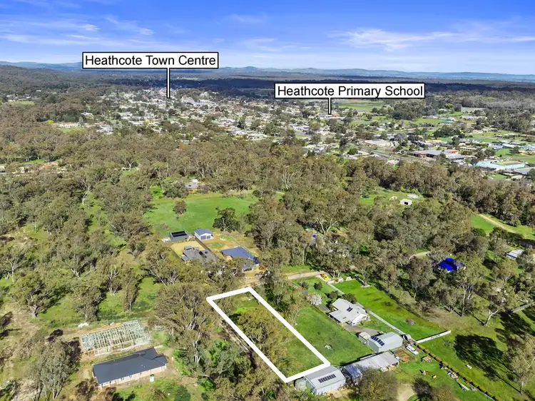 19 Routledge Street, Heathcote VIC 3523