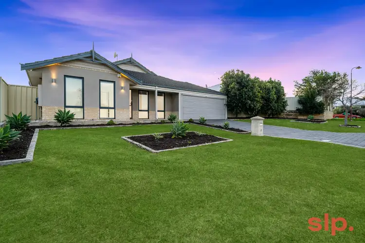 Second view of Homely house listing, 8 Merrivale Circle, Tapping WA 6065