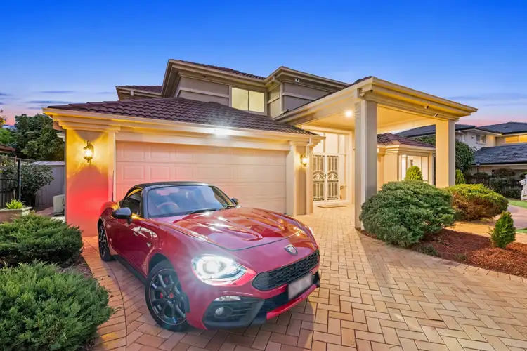 Second view of Homely house listing, 8 Patton Place, Sunnybank Hills QLD 4109