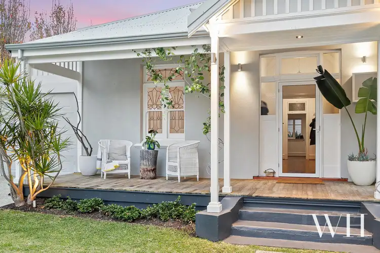9 Irwin Street, East Fremantle WA 6158