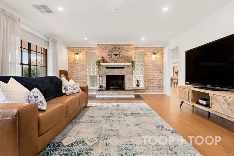 1 Oradala Court, Greenwith SA 5125