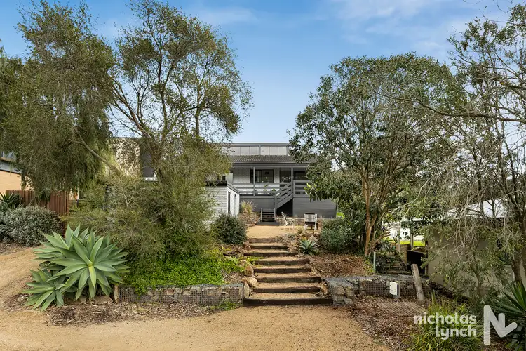 204 Fairhills Drive, Rye VIC 3941