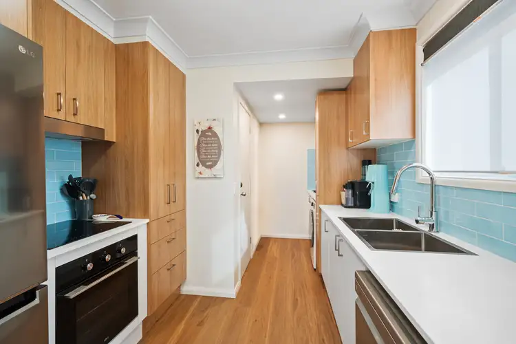 11 Woolard Road, Springfield NSW 2250
