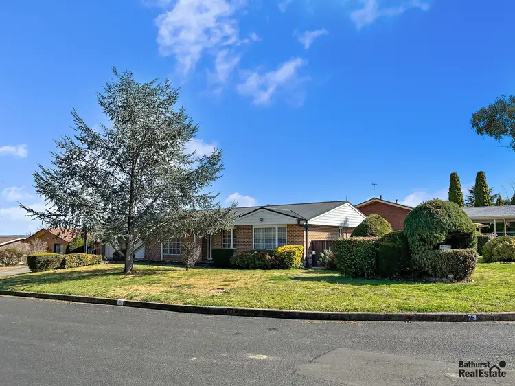 73 Miriyan Drive, Kelso NSW 2795