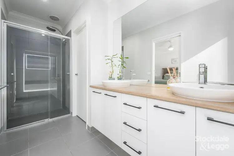 Third view of Homely house listing, 6 Cockatoo Crescent, Kialla VIC 3631