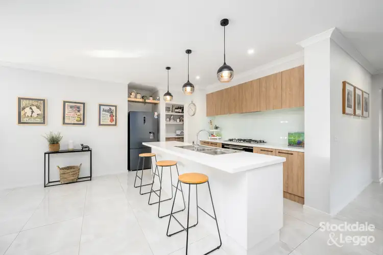 Sixth view of Homely house listing, 6 Cockatoo Crescent, Kialla VIC 3631