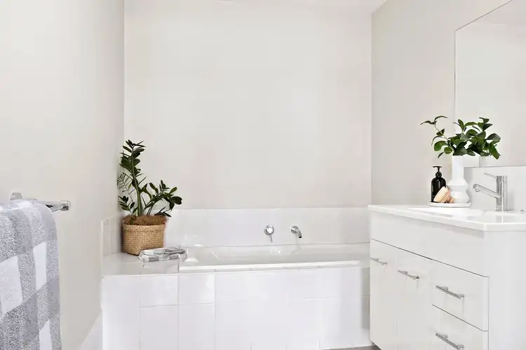 Fifth view of Homely unit listing, 503/215-217 Pacific Highway, Charlestown NSW 2290