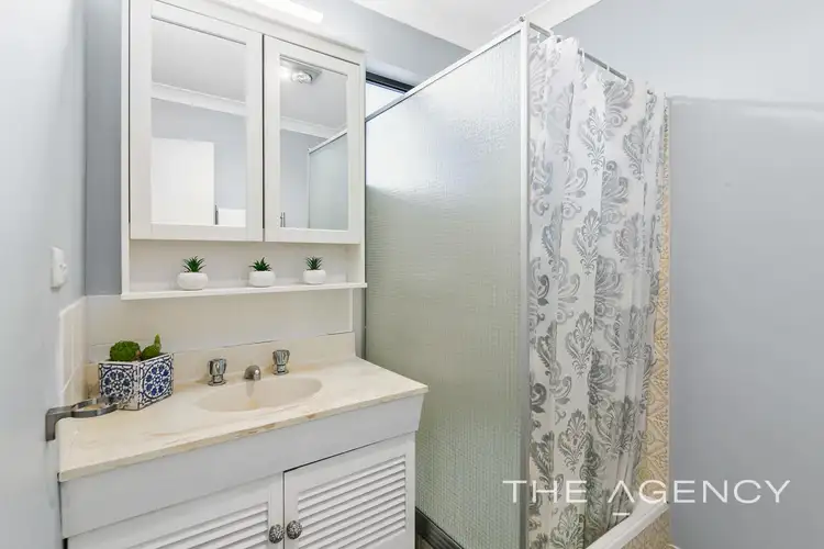Fifth view of Homely unit listing, 5/24 Swan Road, Attadale WA 6156
