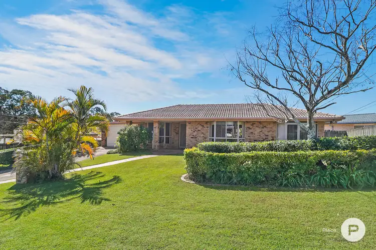 Main view of Homely house listing, 4 Lintrose Court, Edens Landing QLD 4207