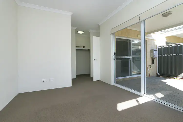 Fourth view of Homely house listing, 32/1 Balfour Road, Swan View WA 6056