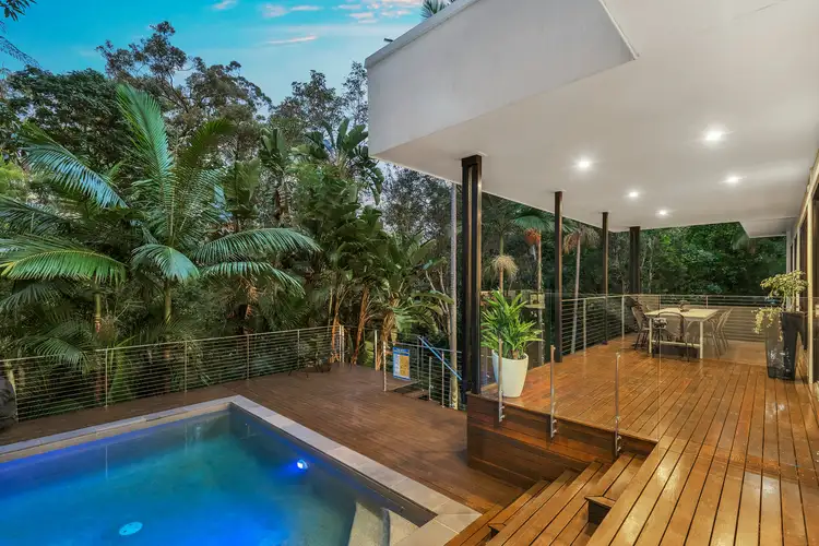 48 Seventh Avenue, St Lucia QLD 4067