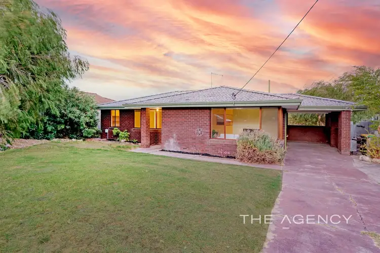 16 Fenellia Crescent, Craigie WA 6025