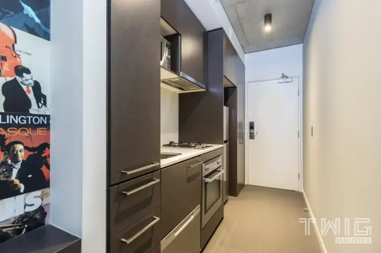 Seventh view of Homely apartment listing, 4/17 Singers Lane, Melbourne VIC 3000