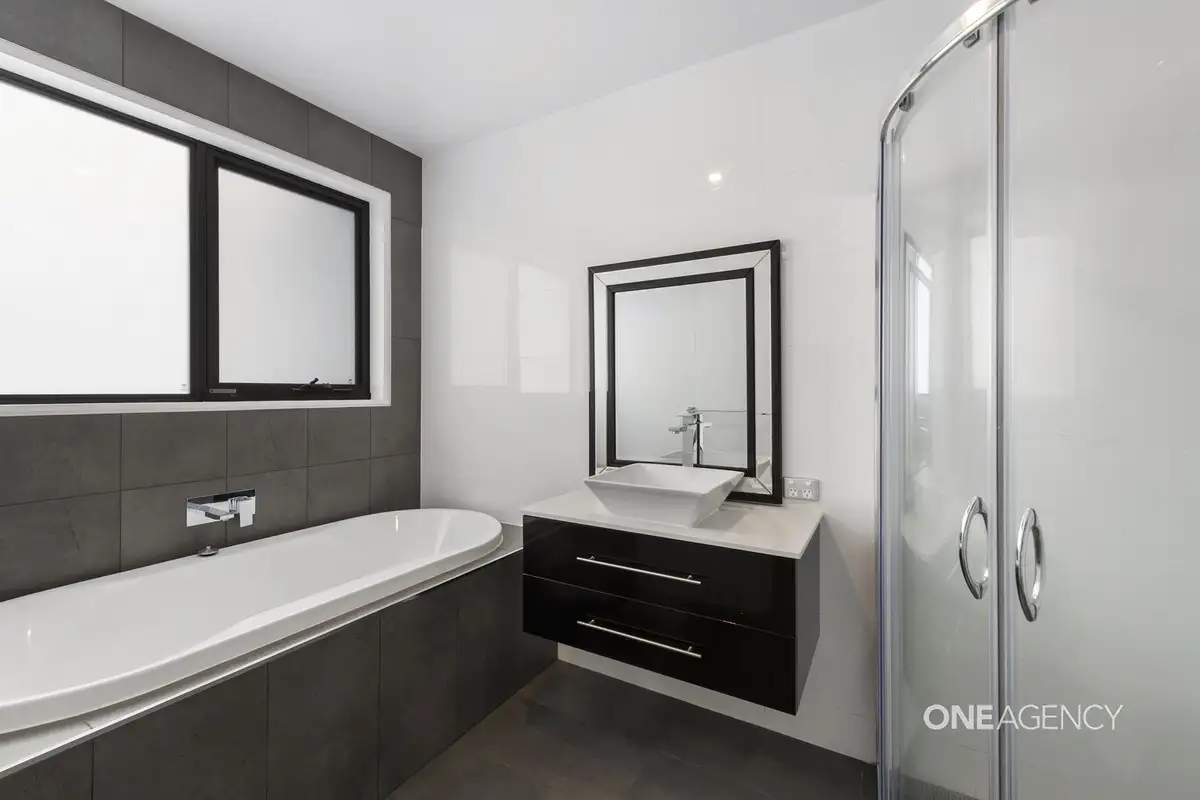 Main view of Homely house listing, 3/27 - 29 Bridge Street, Wynyard TAS 7325