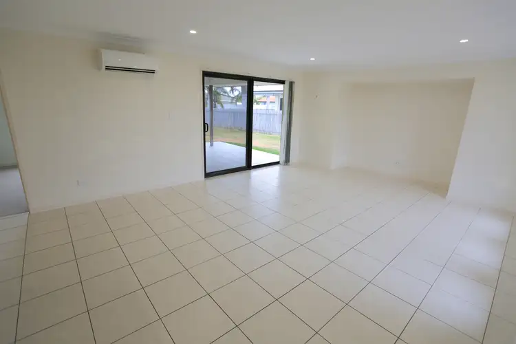 Second view of Homely house listing, 5 Sorrento Way, Zilzie QLD 4710