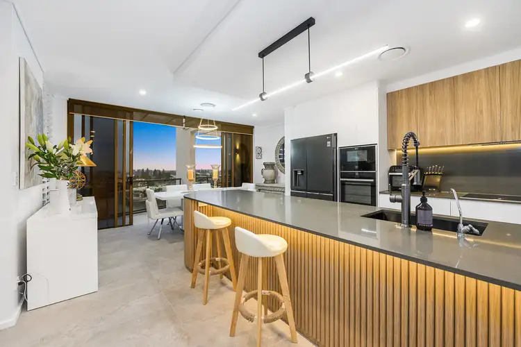 802/6 Tarcoola Crescent, Surfers Paradise QLD 4217