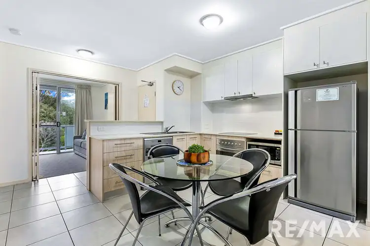 Fourth view of Homely unit listing, 34/68 Pulgul Street, Urangan QLD 4655