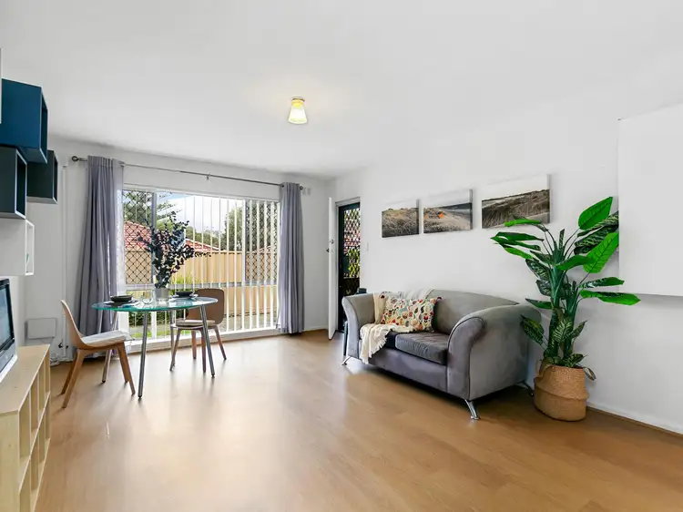 3/267 Labouchere Road, Como WA 6152