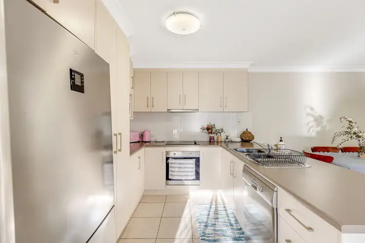 Second view of Homely unit listing, 1/10 Wapiti Street, Kearneys Spring QLD 4350