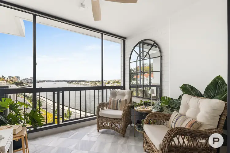 5A/11 Hillside Crescent, Hamilton QLD 4007