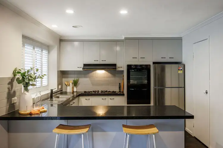 Sixth view of Homely house listing, 5 Player Court, Wodonga VIC 3690