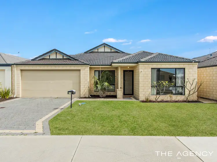 Main view of Homely house listing, 27 Mariposa Boulevard, Secret Harbour WA 6173