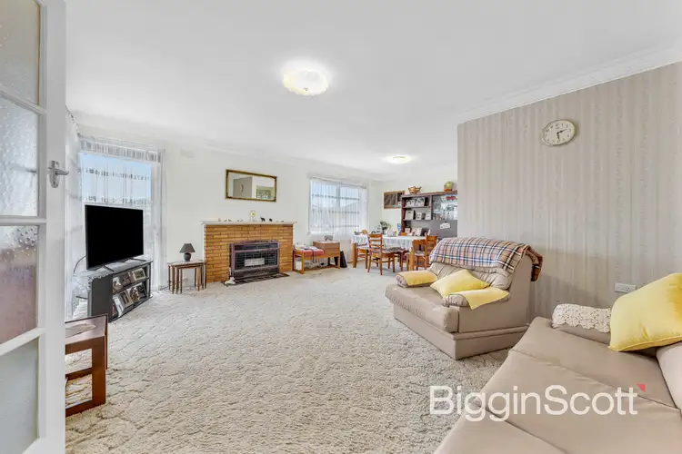 Third view of Homely house listing, 2 Picken Court, Springvale VIC 3171