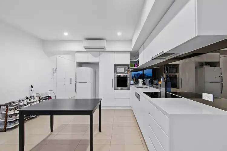Sixth view of Homely unit listing, 20803/300 Old Cleveland Road, Coorparoo QLD 4151