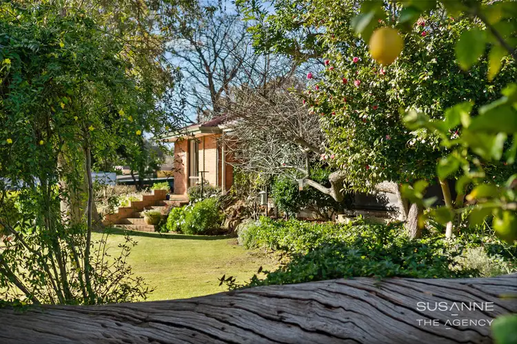 32 Davies Crescent, Gooseberry Hill WA 6076