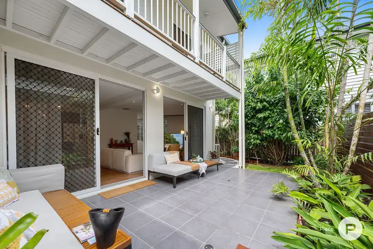 7 Park Street, Hawthorne QLD 4171