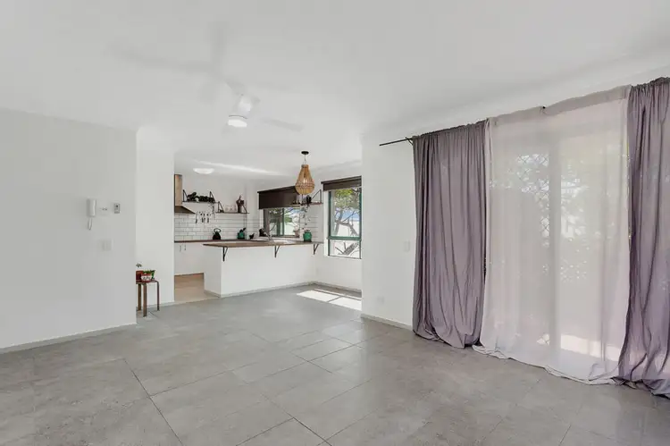 Third view of Homely unit listing, 8/17 Markeri Street, Mermaid Beach QLD 4218