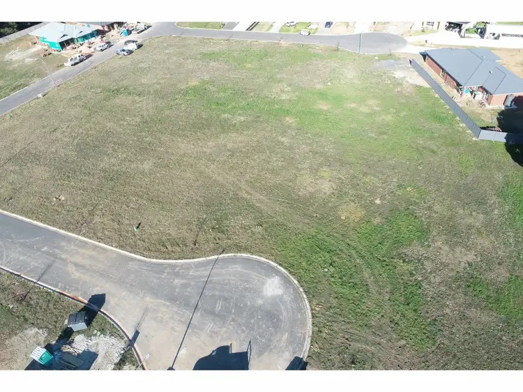 LOT 111, 9 Holly Tree Court, Jindera NSW 2642