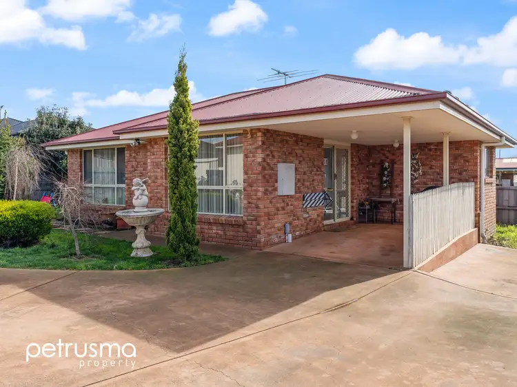 2/15 Madison Avenue, Brighton TAS 7030