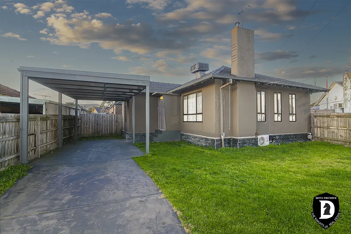 Main view of Homely unit listing, 10 Wattle Drive, Doveton VIC 3177