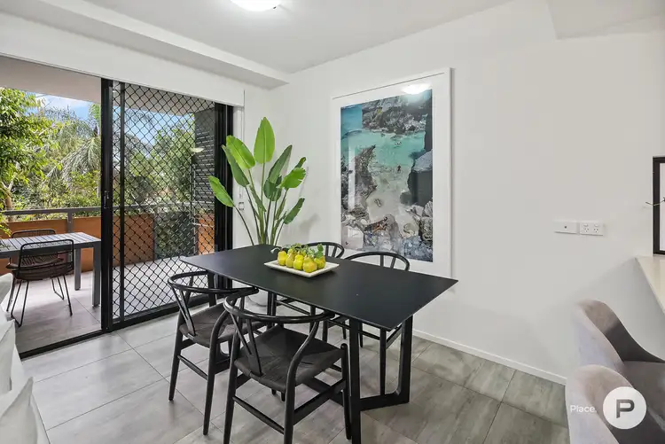 Fifth view of Homely apartment listing, 4/35 Crown Street, Holland Park West QLD 4121