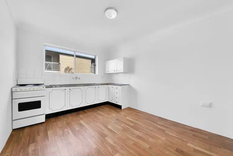 Fourth view of Homely unit listing, 3/485 Rode Road, Chermside QLD 4032