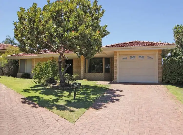 19A Island Retreat, Ballajura WA 6066
