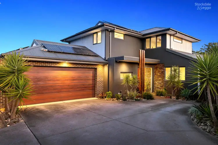 25a Shakespeare Avenue, Mooroolbark VIC 3138