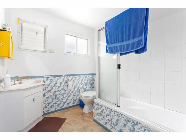 Fifth view of Homely house listing, 125 Menzies Street, Park Avenue QLD 4701