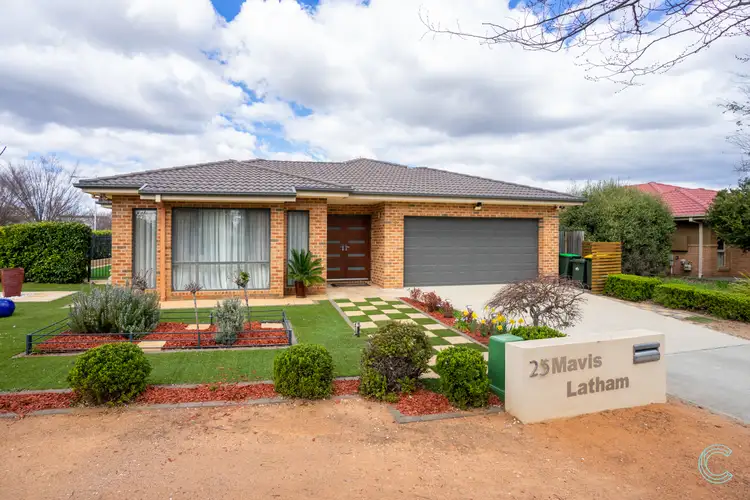 25 Mavis Latham Street, Franklin ACT 2913