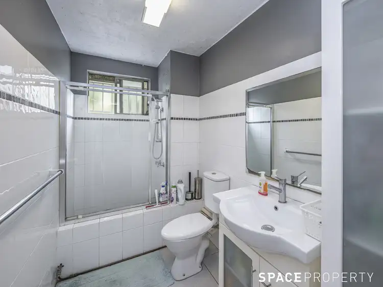 Sixth view of Homely apartment listing, 1/205 Boundary Street, Spring Hill QLD 4000