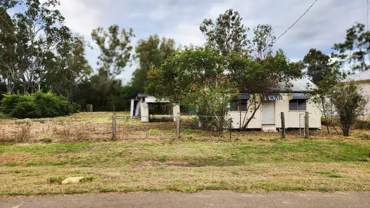 13-15 Dee River Road, Wowan QLD 4702