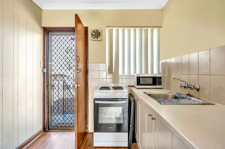 Fourth view of Homely unit listing, 6/32 Shayne Street, Halls Head WA 6210